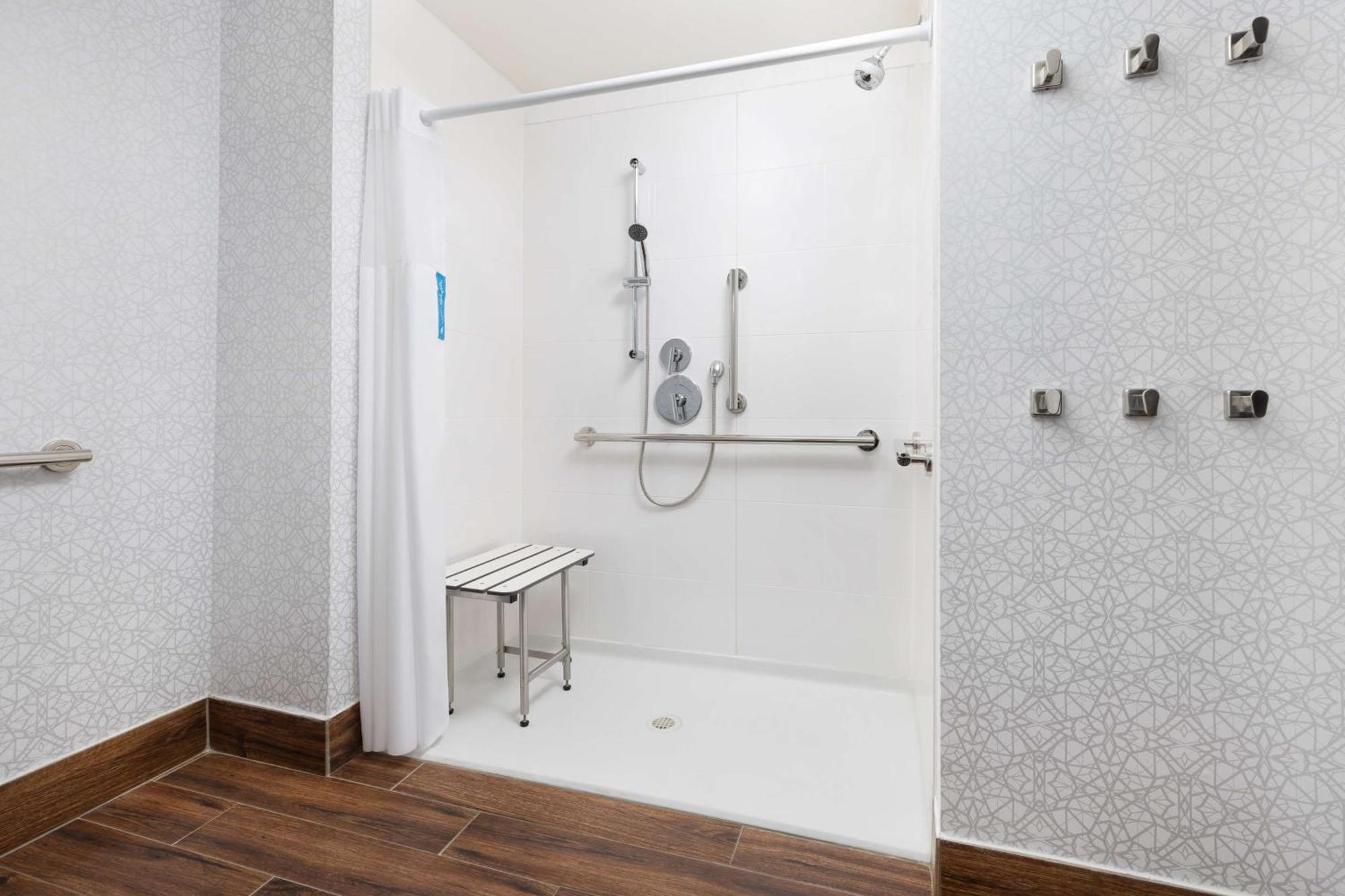 Hampton Inn Oakhurst-Yosemite Екстериор снимка